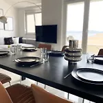 Apartment Beachfront Petar