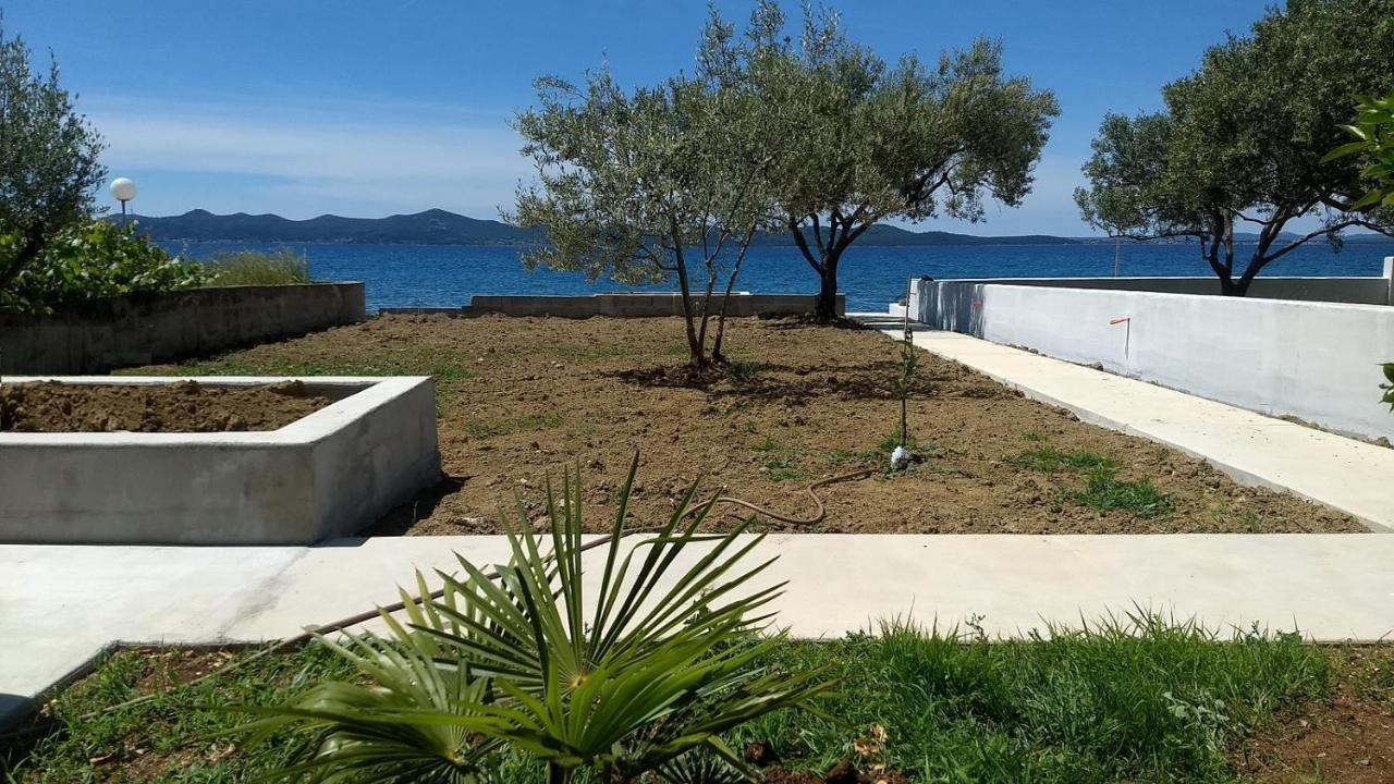 Beachfront Petar Apartment Zadar